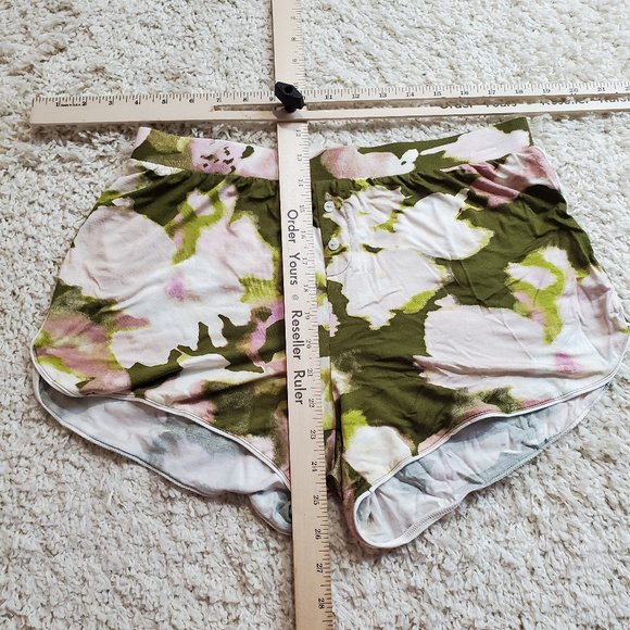 Stars Above Pajama Shorts Green Floral Small #1-16 - Picture 2 of 7